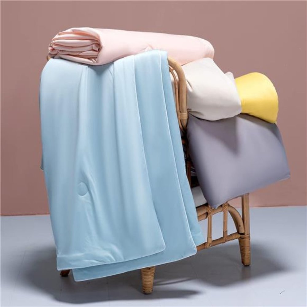 Cooling Blankets for Hot Sleepers - Cool Like Ice Cream Lightweight Blanket